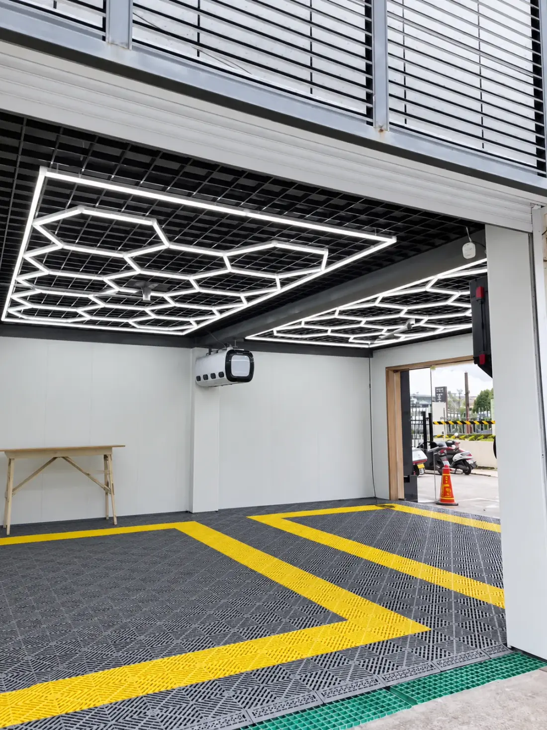 Honeycomb lighting application 25